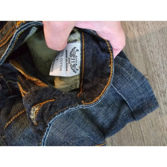 HINT Jean Shorts 7 - Picture 3 of 3